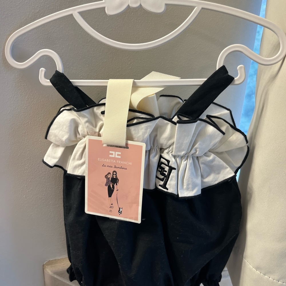 Kids Black and White Ruffled Accessory - Picture 4 of 8